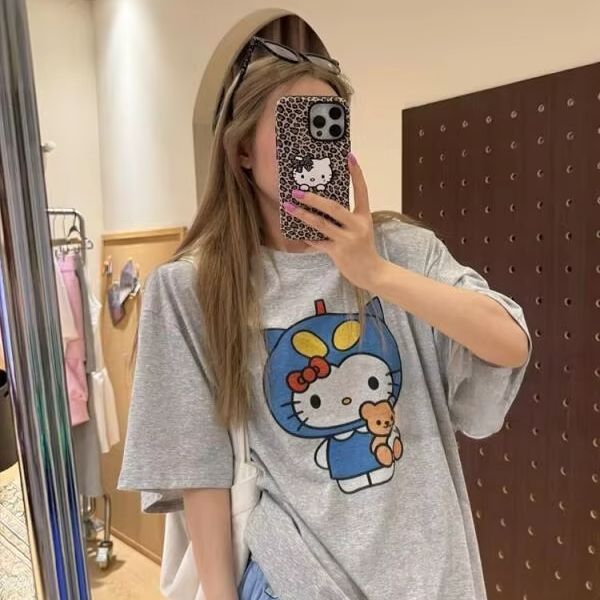 Street Fashion Designer - Camiseta de Manga Curta com Estampa